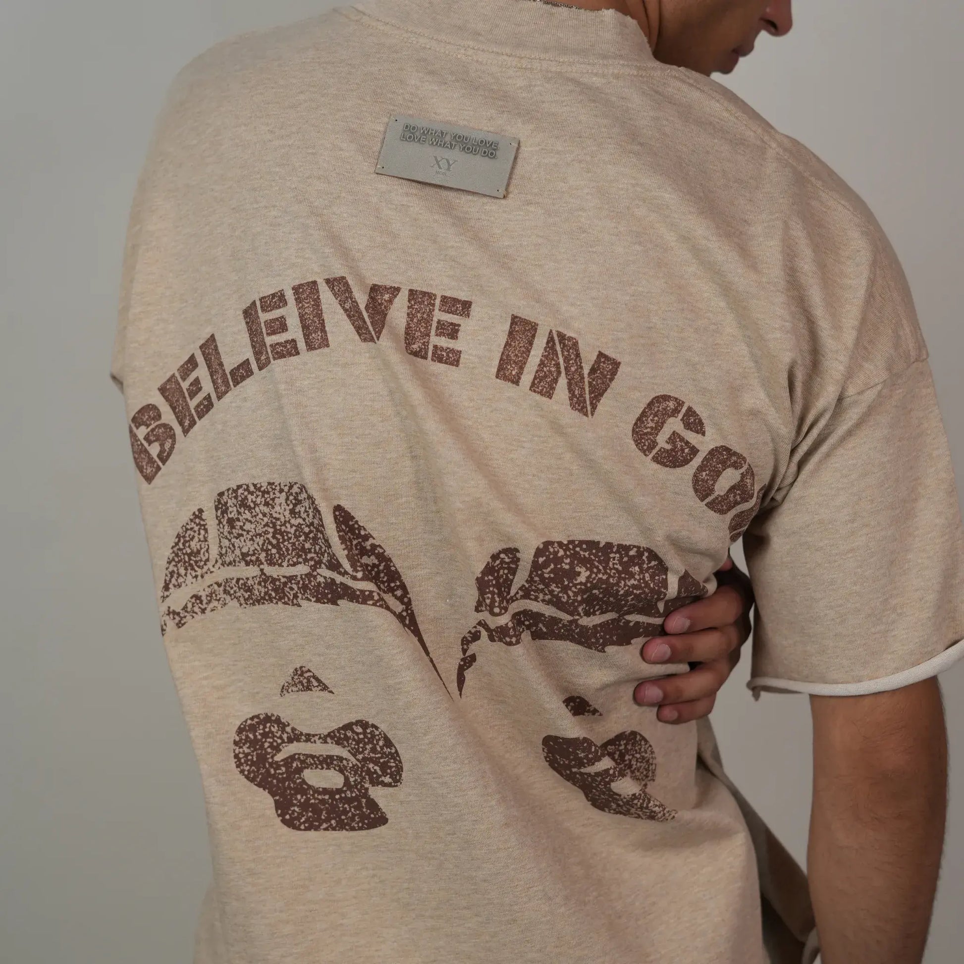 SEAMLESS BELIEVE IN GOD TEE [UNISEX]