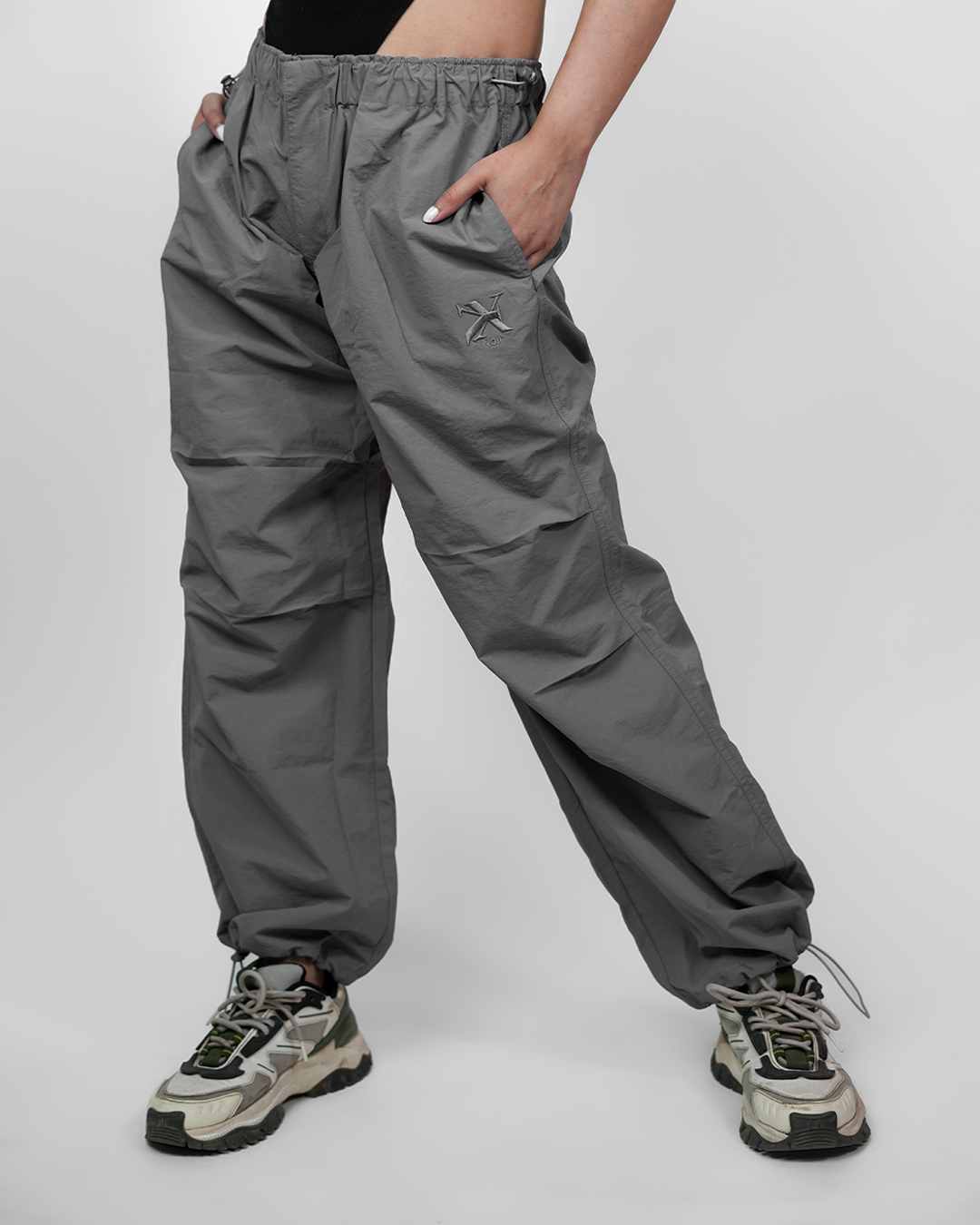 PIVOT PARACHUTE PANTS X CARGOS [UNISEX] – AESTHETIC GREY