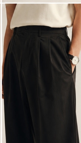 Noir Pleated Wide-Leg Trousers