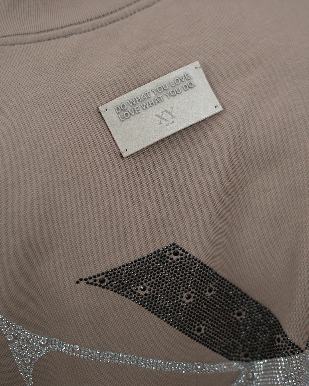 RHINESTONE EMBER TEE [UNISEX]-CEDAR BROWN